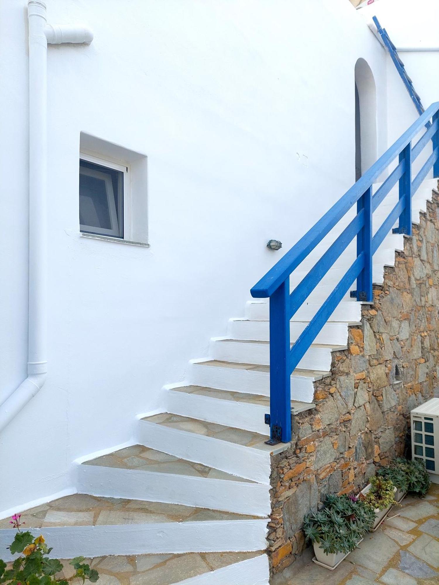Maroussa'S Apartments Ramos Екстер'єр фото